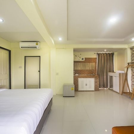 Petchsiri Room เพชรสิริรูม Ban Sai Mai Dış mekan fotoğraf
