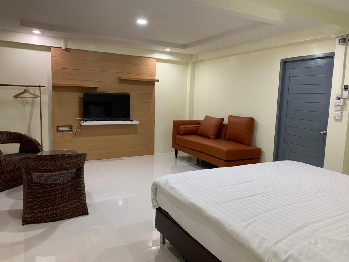 Petchsiri Room เพชรสิริรูม Ban Sai Mai Dış mekan fotoğraf