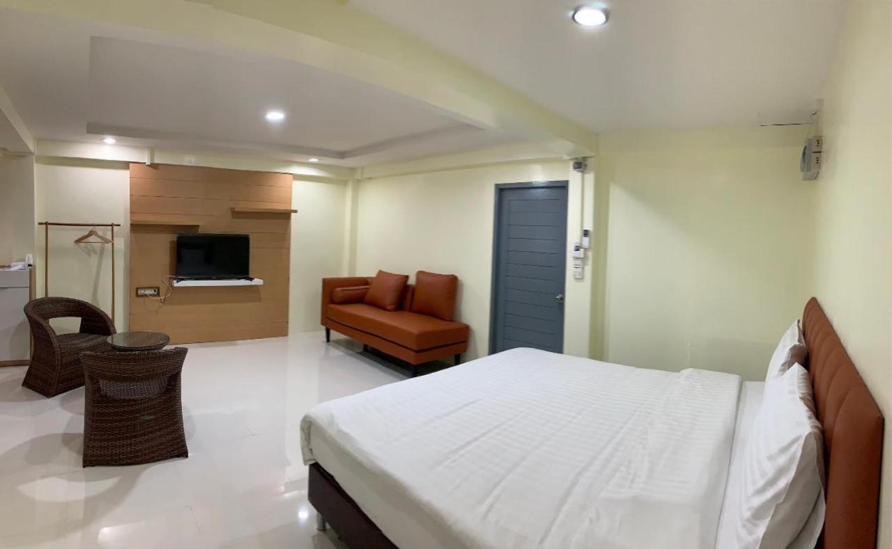 Petchsiri Room เพชรสิริรูม Ban Sai Mai Dış mekan fotoğraf