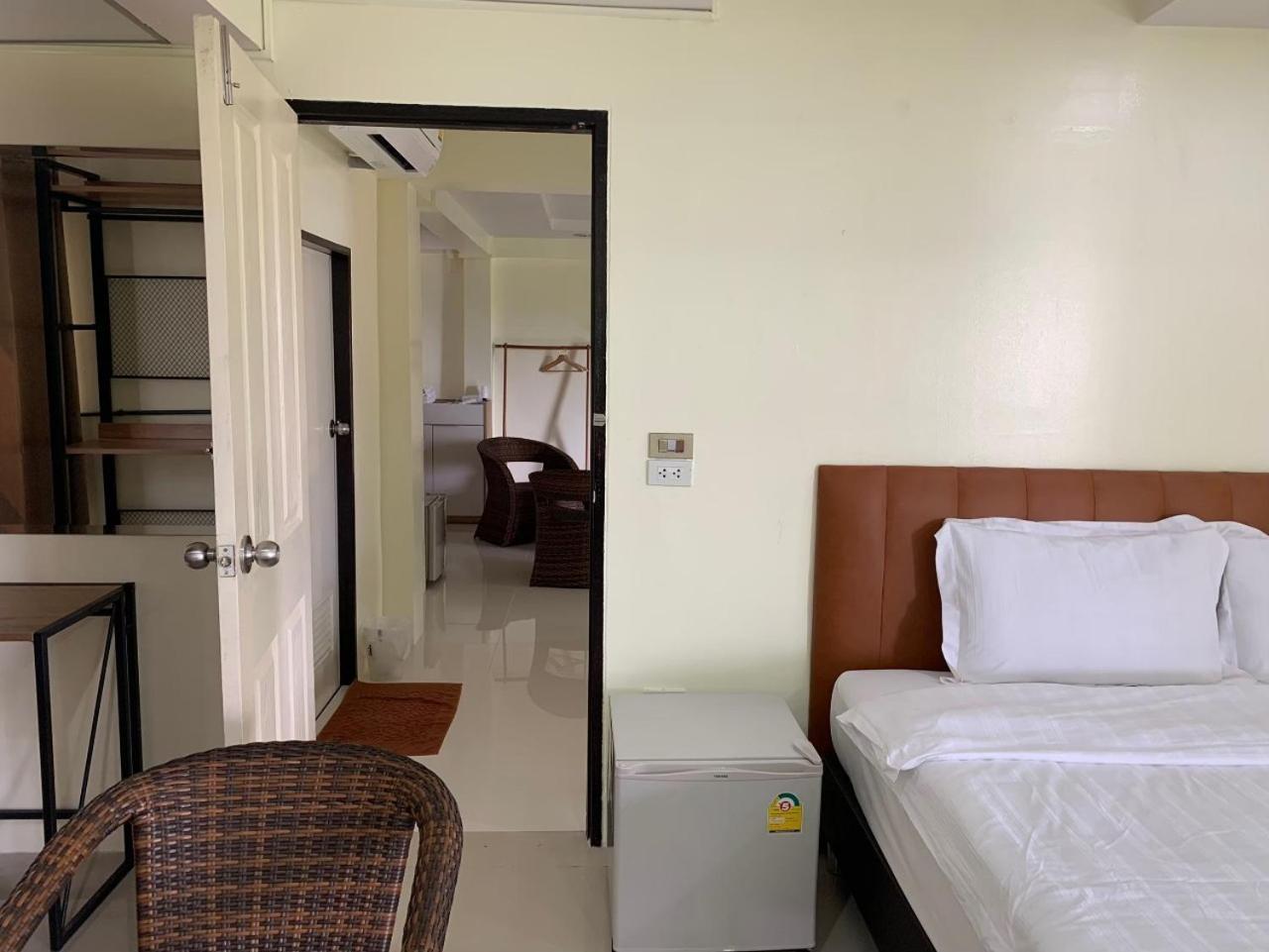 Petchsiri Room เพชรสิริรูม Ban Sai Mai Dış mekan fotoğraf